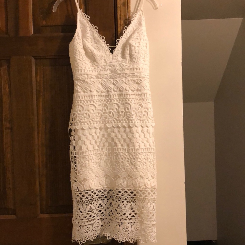Lulus White dress